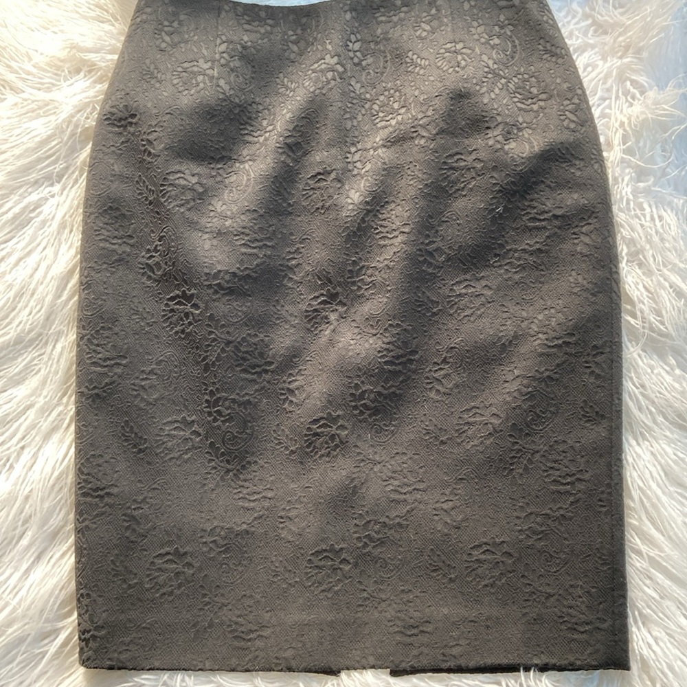 Tahari Skirt US2 - Picture 6 of 14